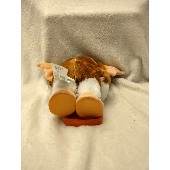 Gremlins Gizmo Plush Animated Musical 9" - Picture 9 of 11